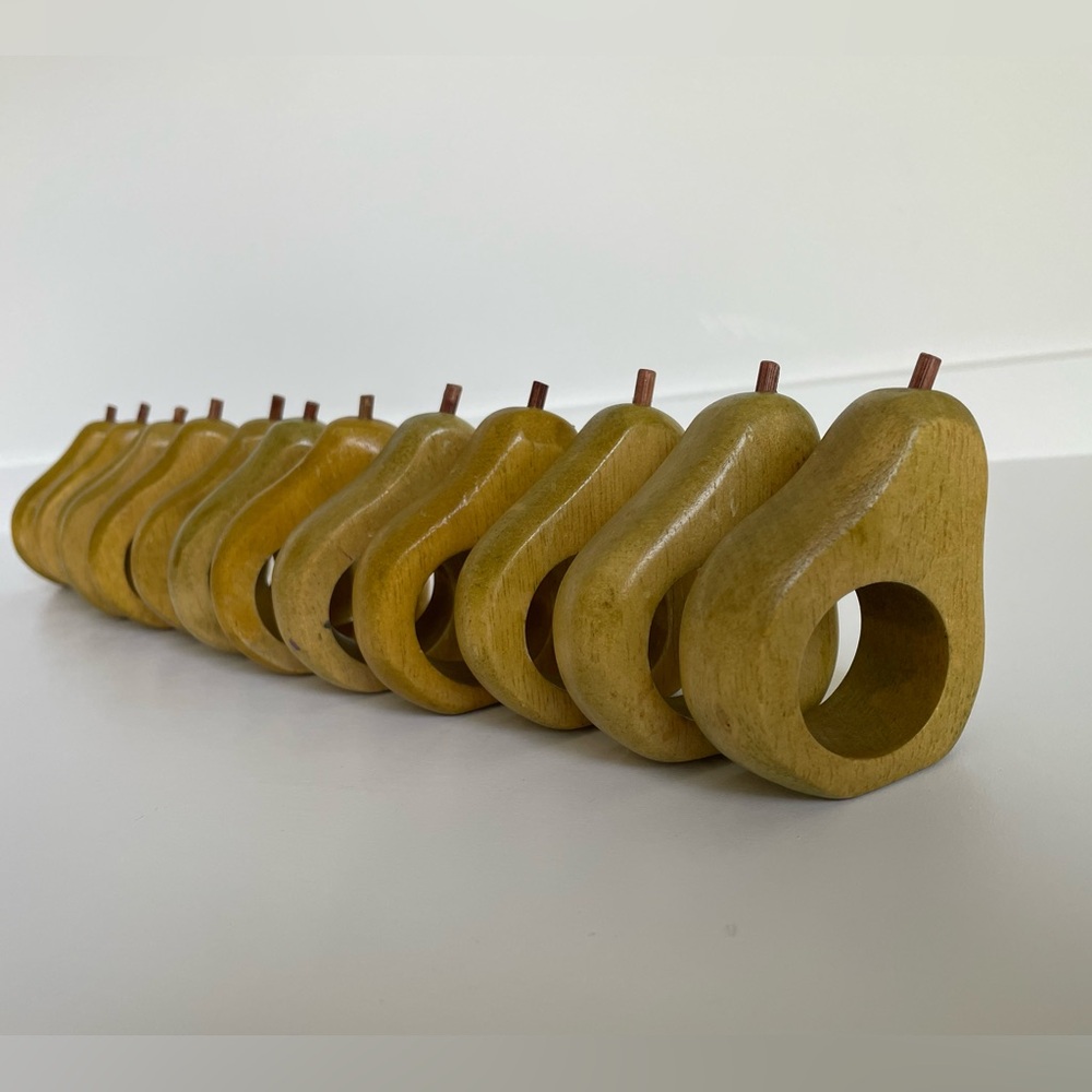 Pear Fruit Shaped Wooden Napkin Rings Holders Set Of 13 Vintage Tropical Theme
